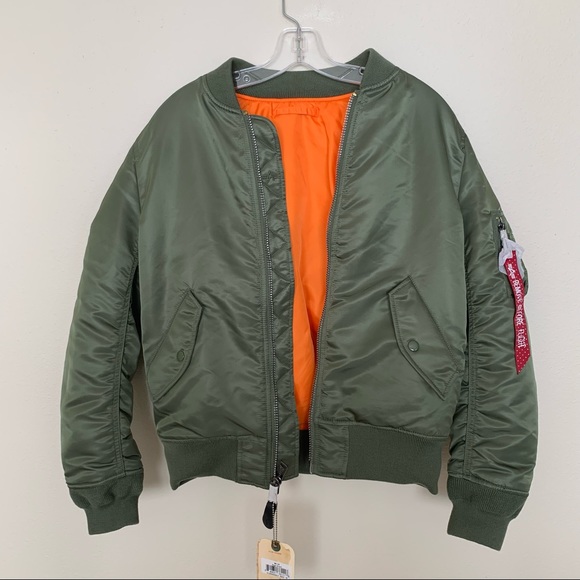 Alpha Industries MA-1 Bomber Jacket W in Sage Green - Picture 10 of 15